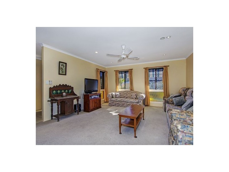 4 Sericea St, Sunnybank Hills QLD 4109