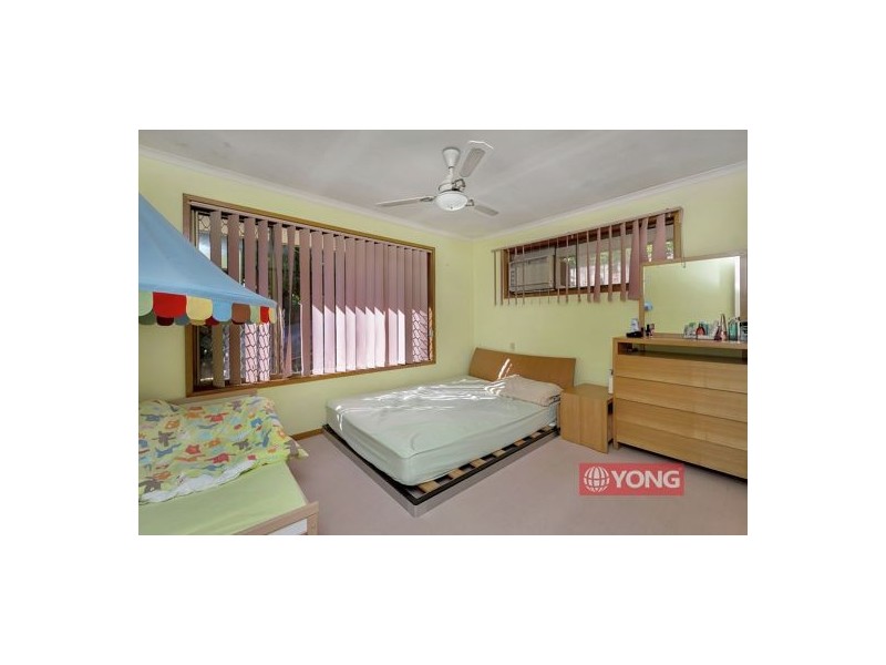 172 Jackson Rd (1 Chilton St), Sunnybank Hills QLD 4109