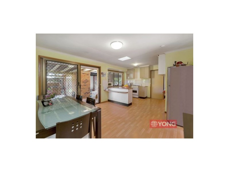 172 Jackson Rd (1 Chilton St), Sunnybank Hills QLD 4109