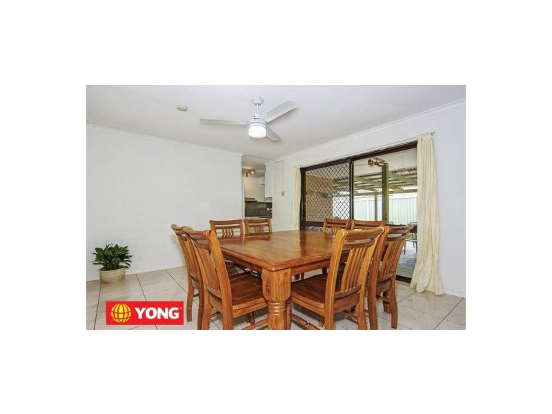 97 Vansittart, Regents Park QLD 4118