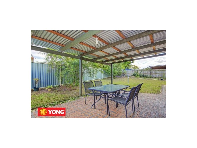 97 Vansittart, Regents Park QLD 4118