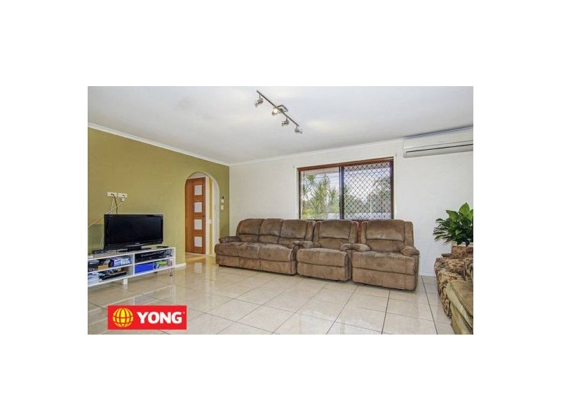 97 Vansittart, Regents Park QLD 4118