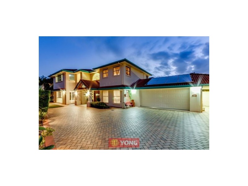25B Parnassus St, Robertson QLD 4109