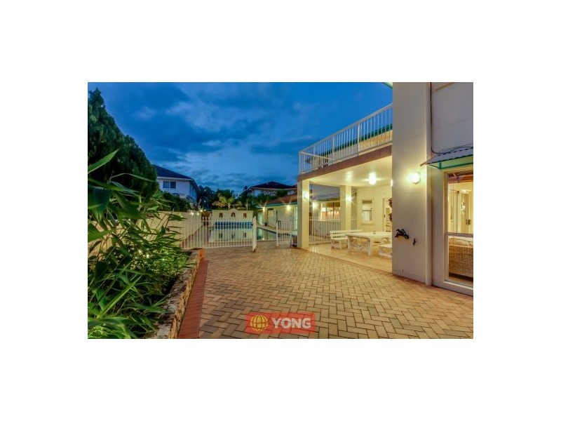 25B Parnassus St, Robertson QLD 4109
