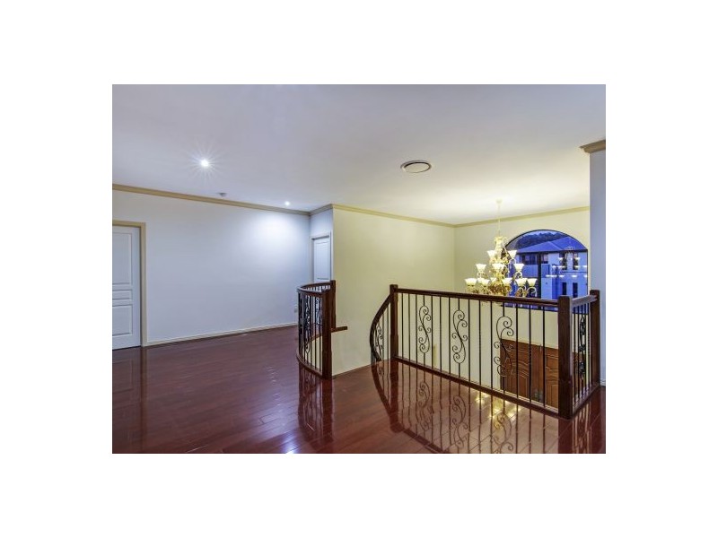 51 Hawthorne Cct, Stretton QLD 4116