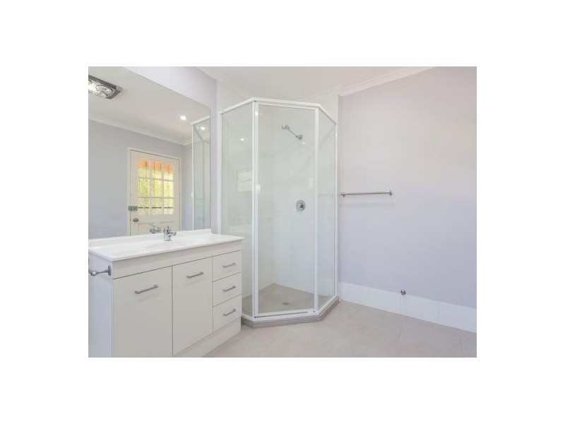 4 Karalee St, Sunnybank QLD 4109