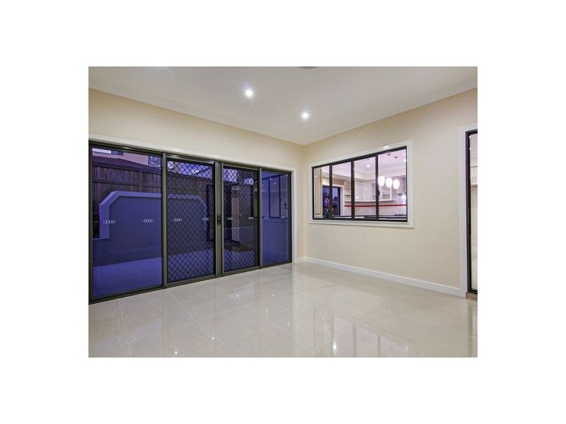 66 Hawthorne Cct, Stretton QLD 4116
