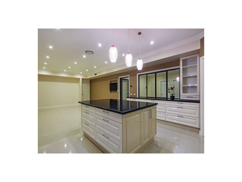 66 Hawthorne Cct, Stretton QLD 4116