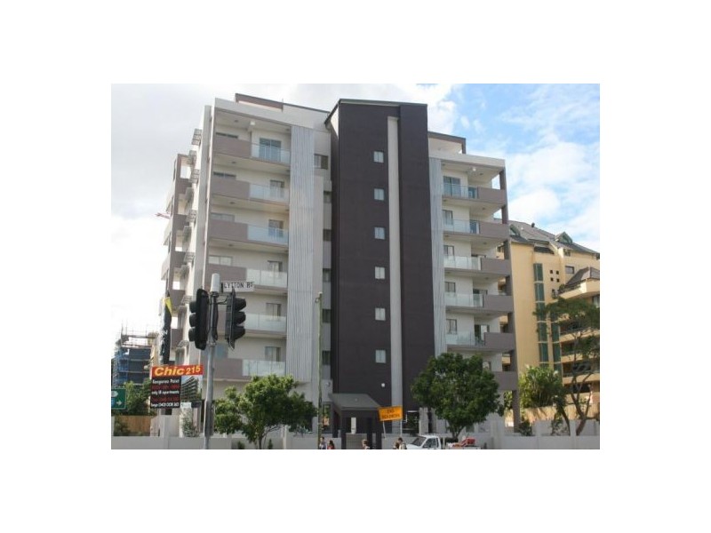 10/215 Wellington Rd, East Brisbane QLD 4169
