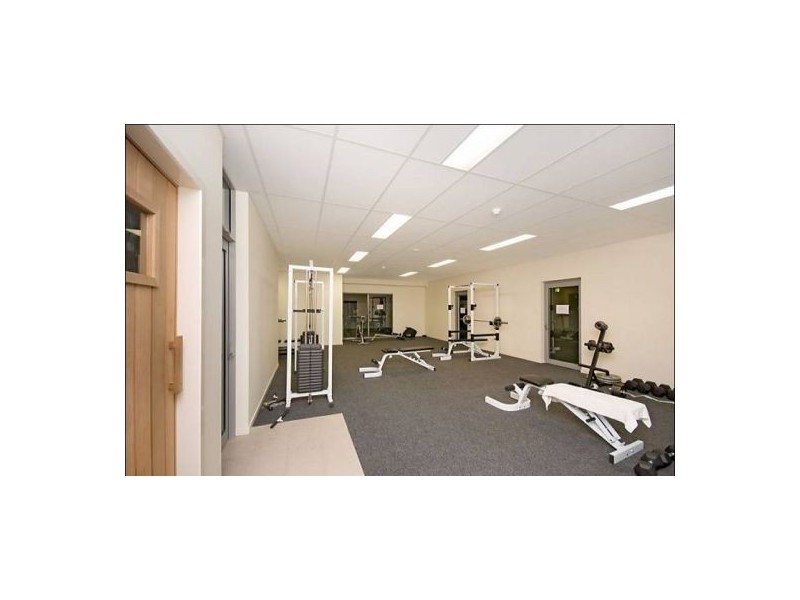 10/215 Wellington Rd, East Brisbane QLD 4169