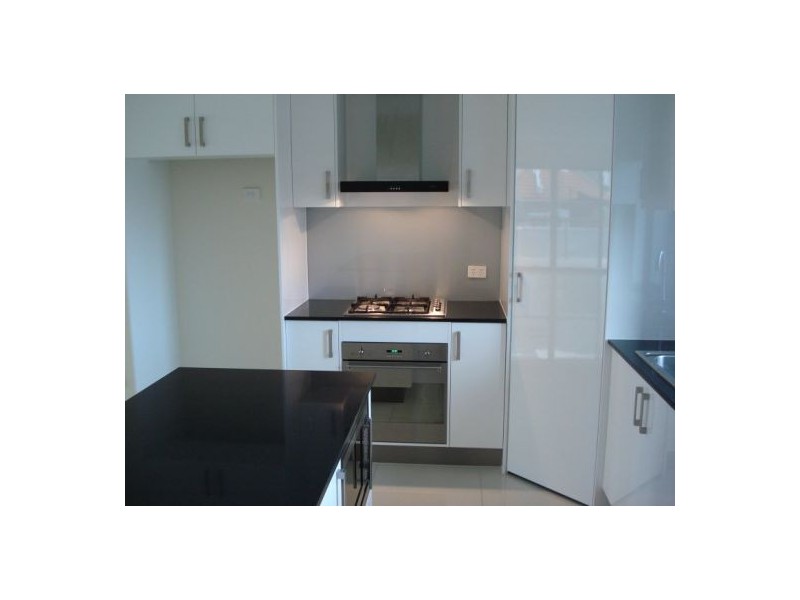10/215 Wellington Rd, East Brisbane QLD 4169