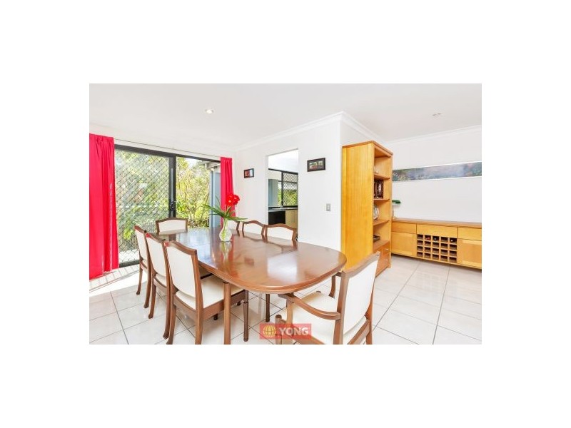 104 Didbrook St, Robertson QLD 4109