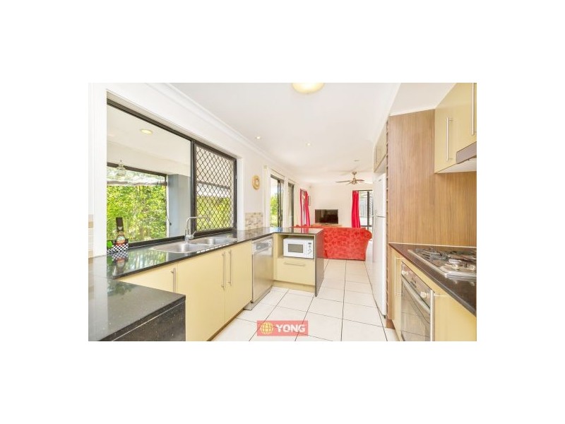 104 Didbrook St, Robertson QLD 4109