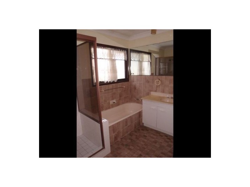 52. Bolinda St, Eight Mile Plains QLD 4113