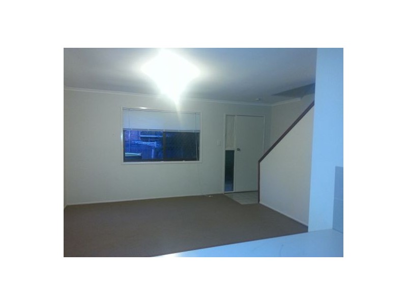 .29/111 Kingston Rd, Kingston QLD 4114