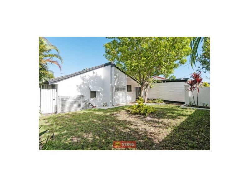 4 Saffron St, Robertson QLD 4109