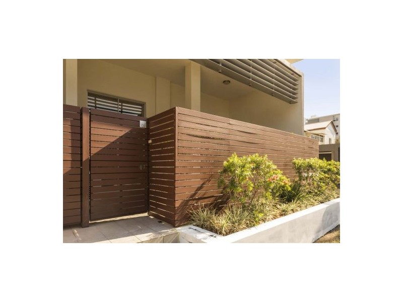 1/12 Belgrave Rd, Indooroopilly QLD 4068