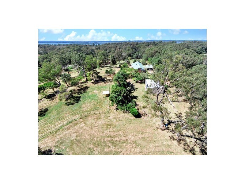 118 Unwin Street, Redland Bay QLD 4165