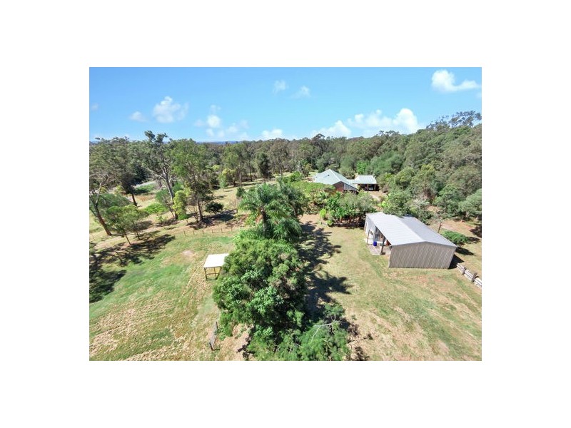 118 Unwin Street, Redland Bay QLD 4165