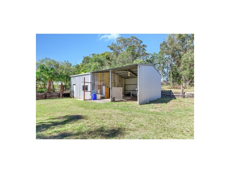 118 Unwin Street, Redland Bay QLD 4165