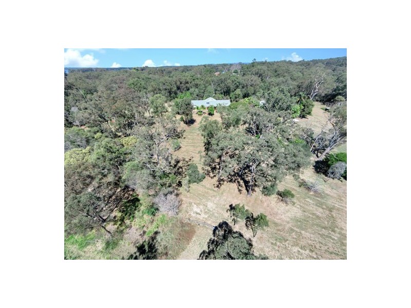 118 Unwin Street, Redland Bay QLD 4165