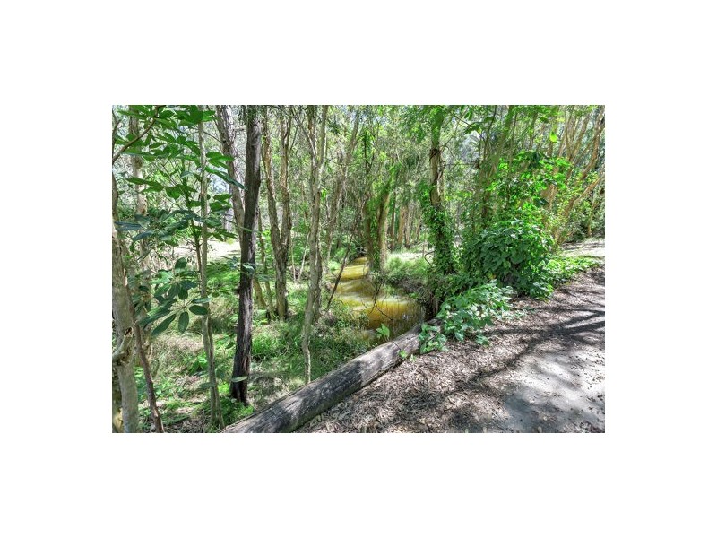 118 Unwin Street, Redland Bay QLD 4165