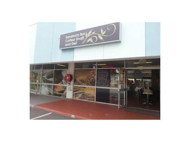 Shop 1 & 2/204 Bestmann Rd East, Sandstone Point QLD 4511