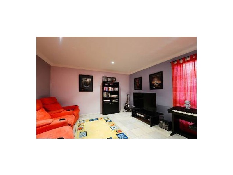 1 Argoon St, Carindale QLD 4152