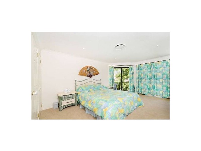 1 Argoon St, Carindale QLD 4152
