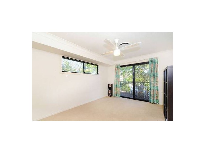 1 Argoon St, Carindale QLD 4152