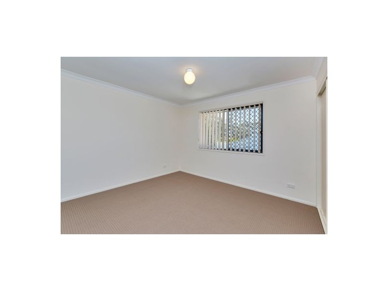 35 Lake Eyre Cr, Parkinson QLD 4115