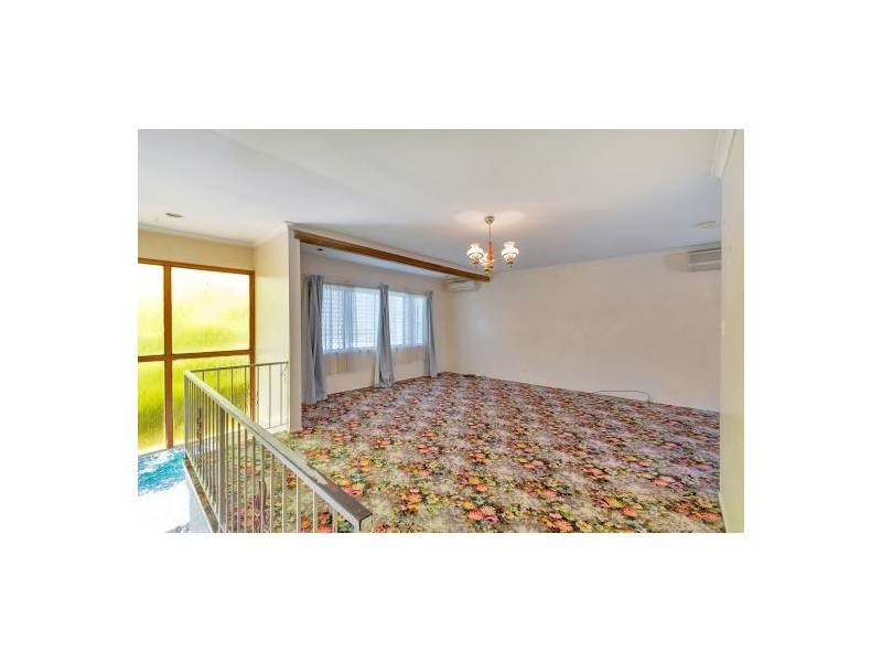 28 Woodlands Drive, Rochedale South QLD 4123