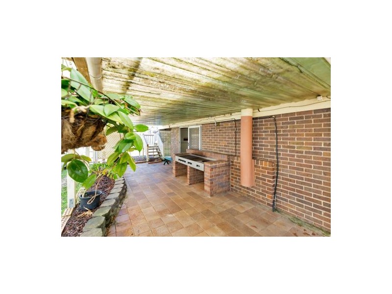 28 Woodlands Drive, Rochedale South QLD 4123
