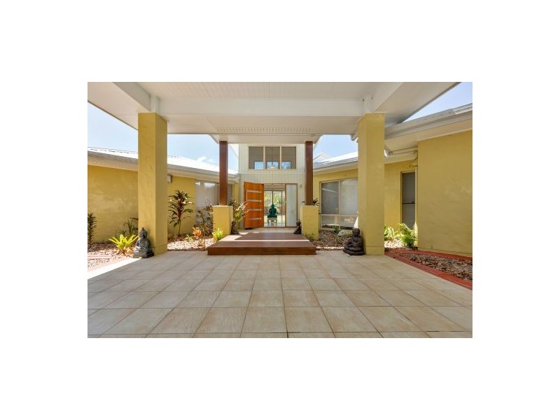 241 Teviot Rd, Carbrook QLD 4130