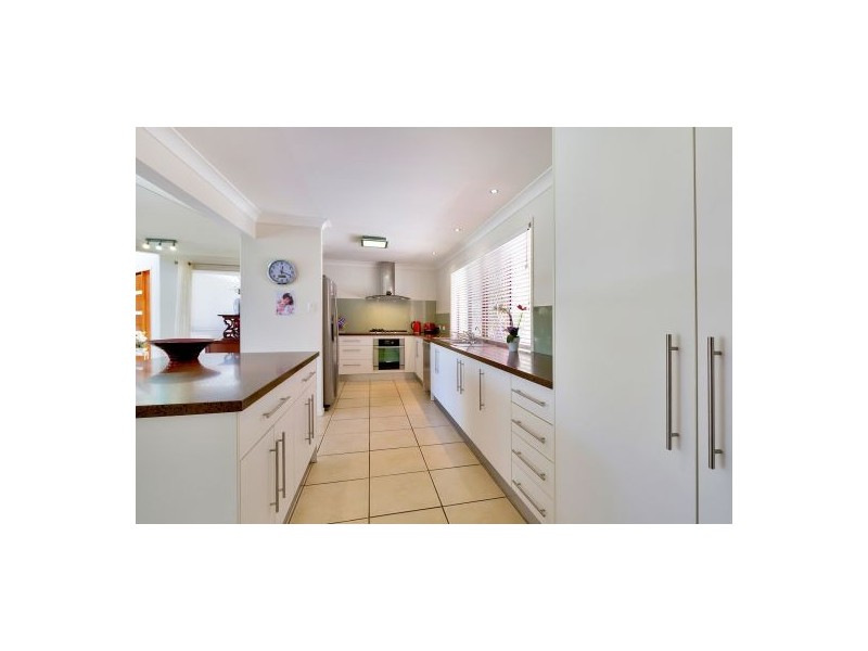 241 Teviot Rd, Carbrook QLD 4130