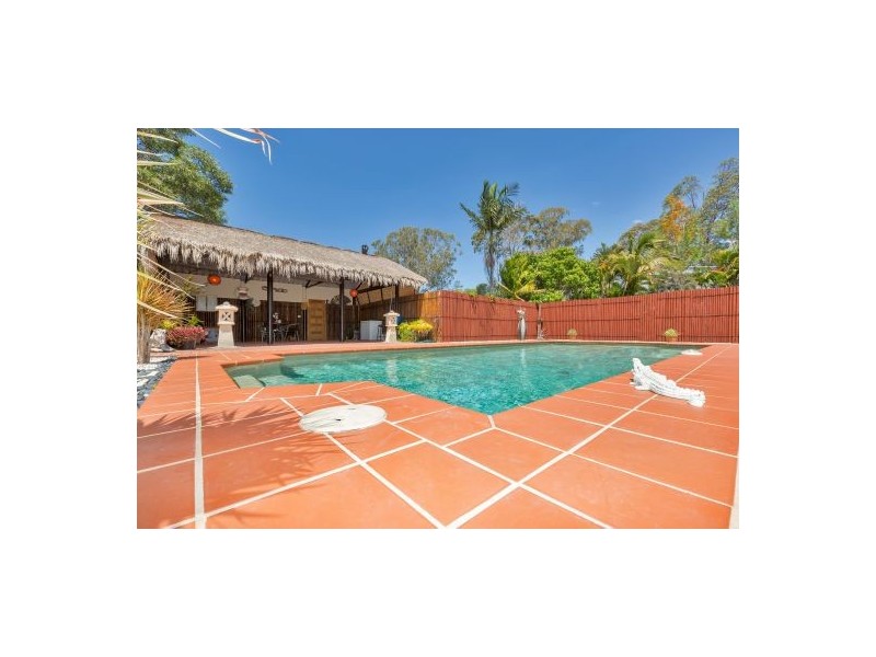 241 Teviot Rd, Carbrook QLD 4130