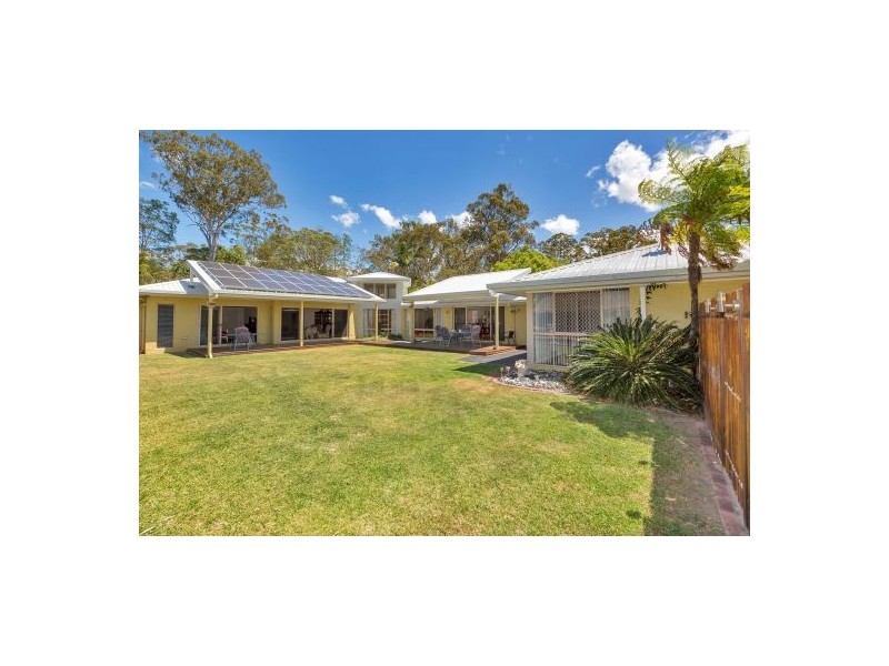 241 Teviot Rd, Carbrook QLD 4130