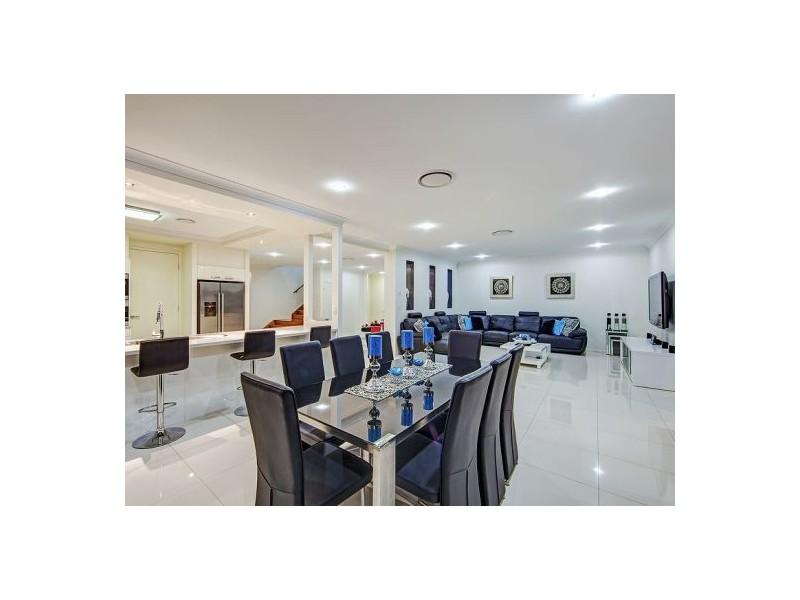 176 Hawthorn Circuit, Stretton QLD 4116