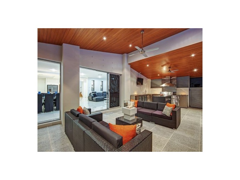 176 Hawthorn Circuit, Stretton QLD 4116