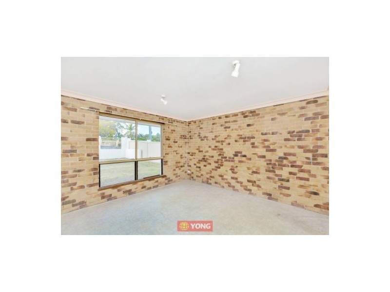 445 Gowan Rd, Calamvale QLD 4116