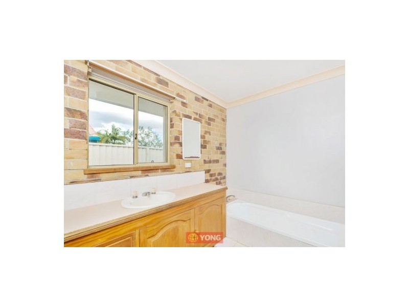 445 Gowan Rd, Calamvale QLD 4116