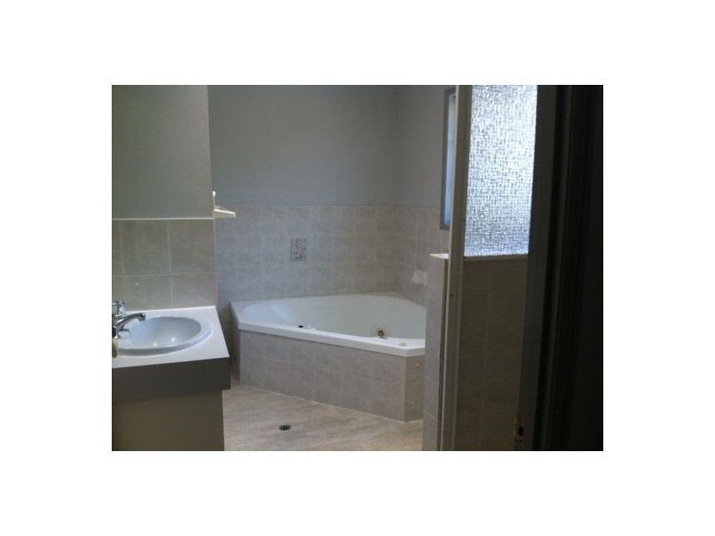 10 Orania Cres, Calamvale QLD 4116