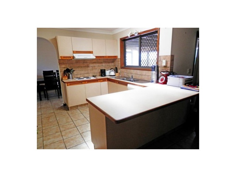 11 Longboat Place, Biggera Waters QLD 4216