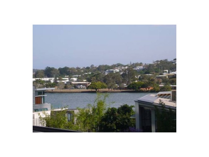 10412/8 Harbour Rd, Hamilton QLD 4007