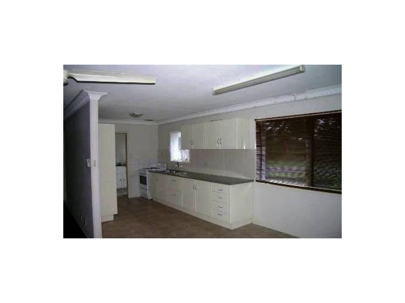 Crestmead QLD 4132