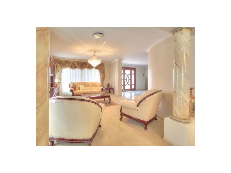 15 Candlewood Court, Stretton QLD 4116