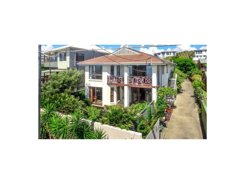 52 Gayundah, Woody Point QLD 4019