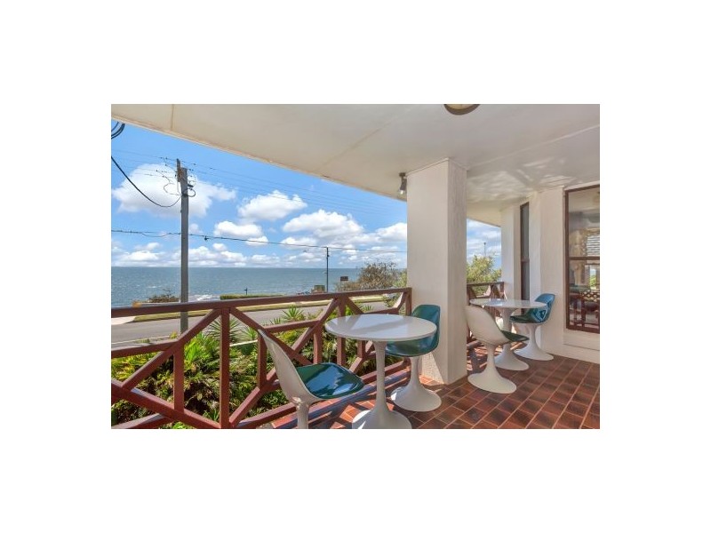 52 Gayundah, Woody Point QLD 4019