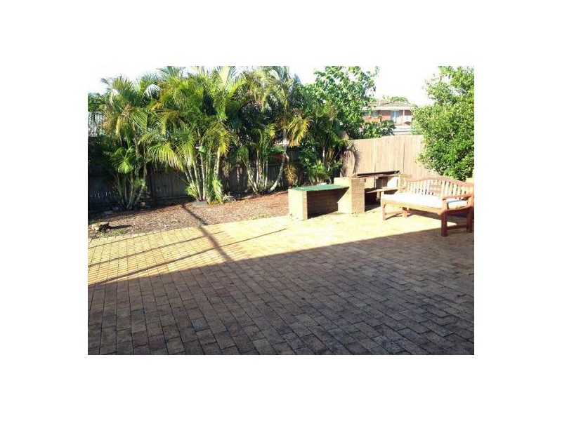 64 Chilton St, Sunnybank Hills QLD 4109