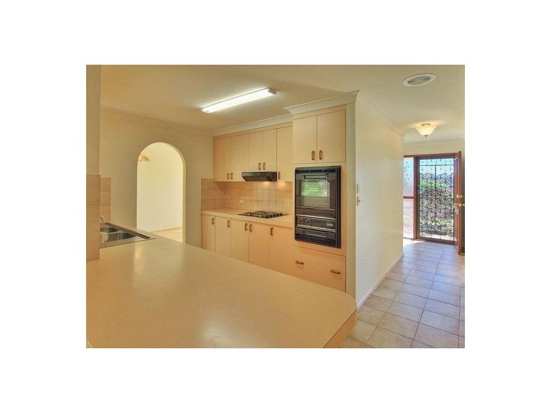 8 Kinedana St, Calamvale QLD 4116